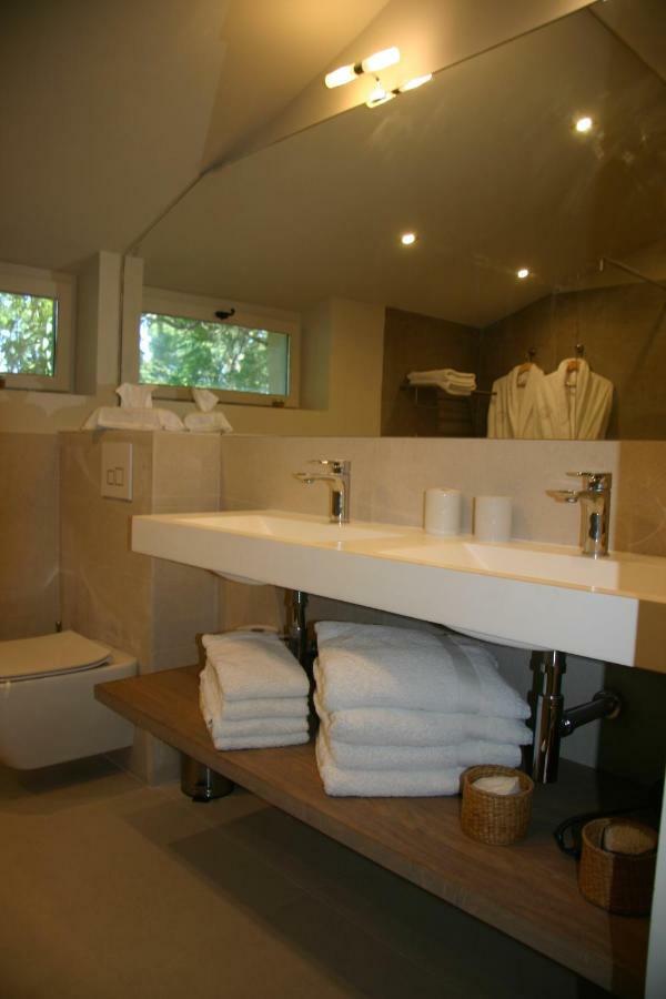 Bed and Breakfast Domaine De Fontbelle Graveson Exterior foto