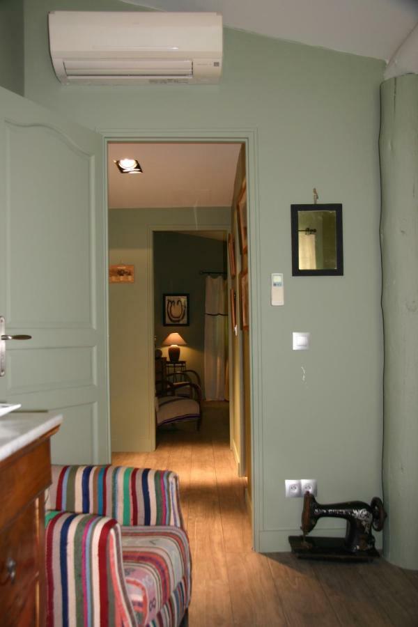Bed and Breakfast Domaine De Fontbelle Graveson Exterior foto